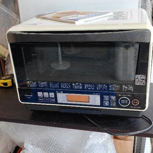 0701-057 TOSHIBA 過熱水蒸気オーブンレンジER-LD8(W)