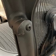 【現金手渡し】ハーマンミラー　アーロンチェア　2012年製　Bサイズ　フル装備　ポスチャーフィット　メッシュ　変動肘の画像