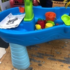売り切れました！未使用展示品 ★ 新商品入荷展示品 Step2 レインシャワー スプラッシュ ポンド ウォーターテーブル コストコ 限定の画像