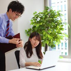 【夜勤勤務OK＊高時給！】コンビニ商品の問合せ窓口