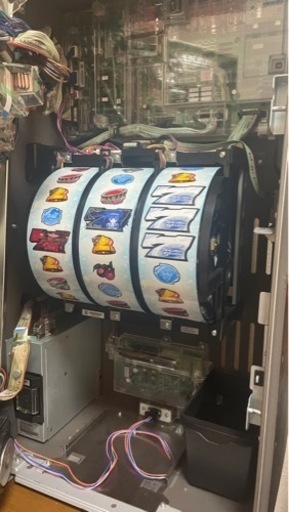 スロット実機　セイクリッドセブン