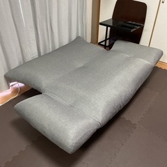 ニトリ　布張りカジュアルソファ　グレーの画像