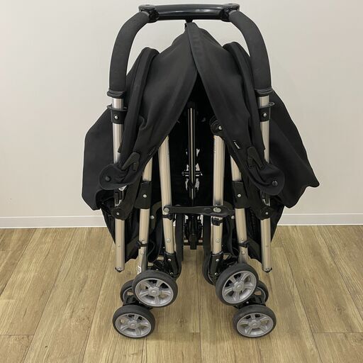 コンビ　ツインスピン　2人乗りベビーカー　双子ベビーカー