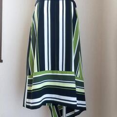 美品★next★アシンメトリー デザイン スカート(グリーン、ホワイト&ネイビー)の画像