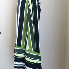 美品★next★アシンメトリー デザイン スカート(グリーン、ホワイト&ネイビー)の画像