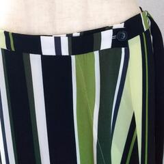 美品★next★アシンメトリー デザイン スカート(グリーン、ホワイト&ネイビー)の画像