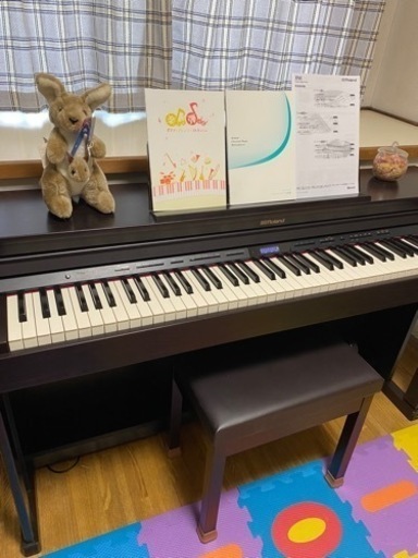 ★お取引中★【大阪府内無料でお届け！】Roland ローランド 電子ピアノ HP601  2017年製