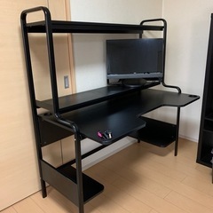 イケア  デスク フレッデの画像