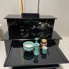 ★☆ 一回使用 黒塗り祭壇 蒔絵付き、経机、写真立て、元箱、組み...