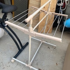 タオルハンガー 高さ調節可能