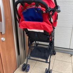 【値下げしました】Richell 3kgの軽量ベビーカーの画像