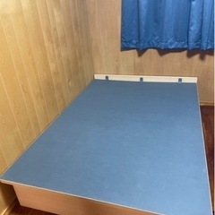 ダブルベッド　フレームのみの画像