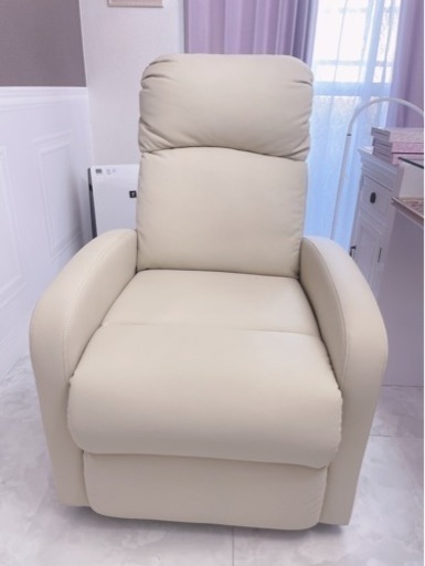 7月処分。リクライニングチェア、1人用ソファ