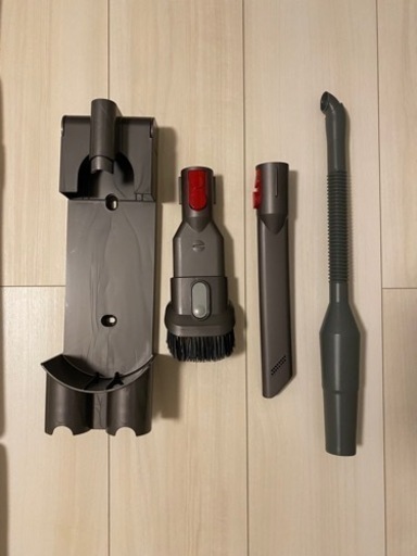 Dyson V8 slim fluffy ダイソン　スリム　フラッフィー
