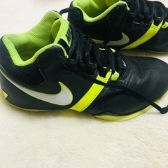 NIKEシューズ　22.5㎝の画像