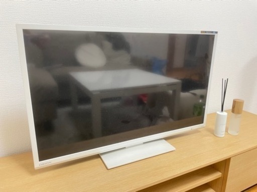 【お渡し先決定しました】かわいい白テレビ！ORIONの32型