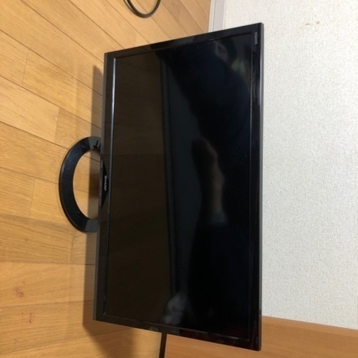 液晶カラーテレビ