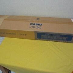 ６）CASIO　カシオ電子楽器　キーボードCTK-240　新品未使用3,000円の画像