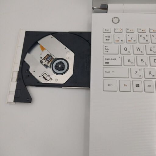 東芝　第6世代Core i7搭載　大容量メモリ16G　SSD480G　CD/DVD/ブルーレイ読み書き Wifi対応　Bluetoot