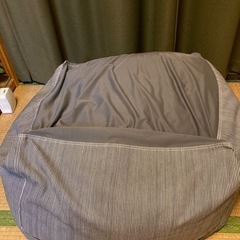 古い無印良品の体にフィットするソファの画像