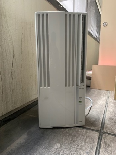 窓枠エアコン　23000円