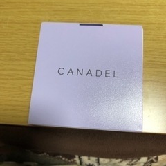 カナデル