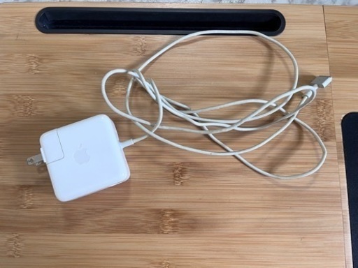 【週末値下】MacBook Air 11inch 4GB 128GB (2012)