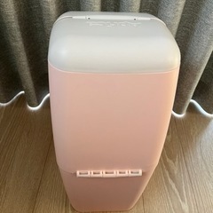 商談中　アプリカ　Aprica おむつ用ゴミ箱　無料の画像