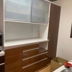 キッチン　パントリー　食器棚　セット