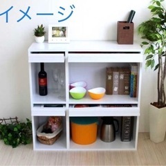 【無料】ディスプレイラック 本棚 フラップ扉付　2組の画像