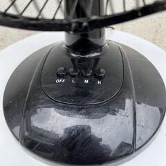 扇風機　黒の画像