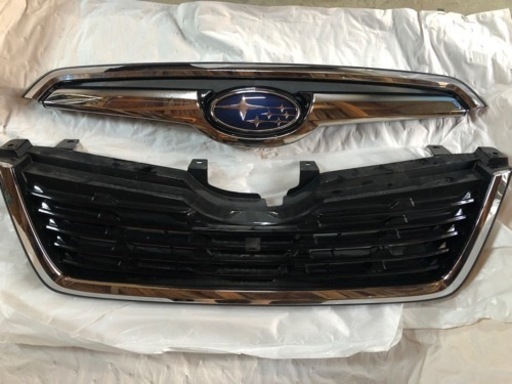 スバルフォレスター　SK9　SKE　フロントグリル