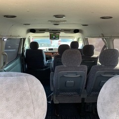 ハイエースワゴン　10人乗り　平成20年式　走行13万キロ　車検5年4月　電動スライドドア　ローダウン　内外装LED化　ナビ　テレビ　DVD  バックカメラ　フリップダウンモニターの画像