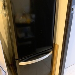 Haier 冷蔵庫　ブラック