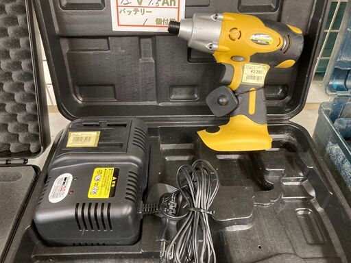 【⚡中古工具販売】M\u0026M 12.0V 充電式インパクトドライバー 3,280円