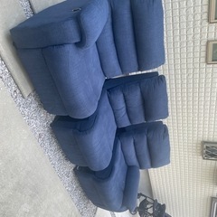 ニトリのリクライニング3人掛けソファ