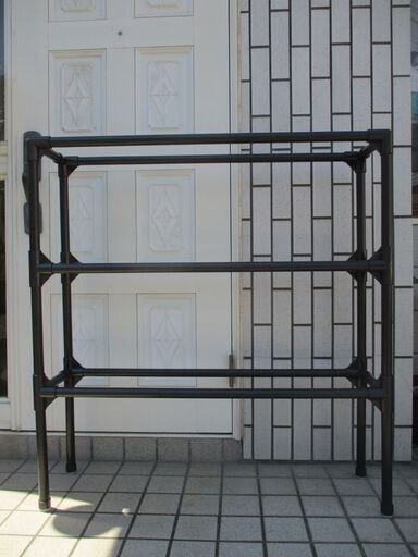 ●１２９　未使用　ＮＶボックス　１２個置き　飼育ラック　飼育棚　アジャスター付　メダカ飼育　飼育ケース　飼育容器　水草　めだか NVBOX