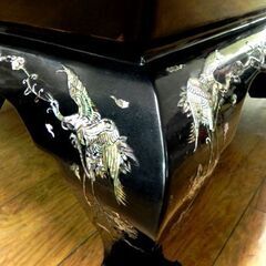座卓 螺鈿細工 孔雀 蝶 草花 テーブル 家具 黒 幅：約137cm 札幌市 厚別