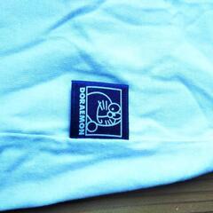 ほぼノースリーブのドラえもんＴシャツの画像