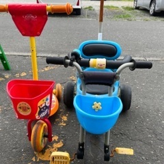 手押し三輪車、アンパンマンキックボード