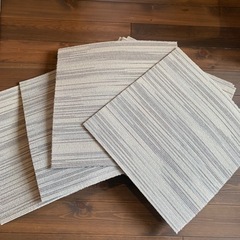 【取引中】東リ スクエアタイルカーペット【15枚セット】