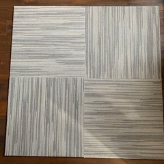 【取引中】東リ スクエアタイルカーペット【15枚セット】の画像