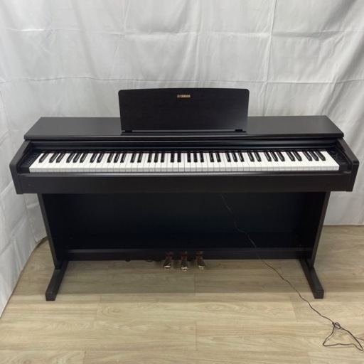 電子ピアノ　ヤマハ　YDP-144R 2020年製
