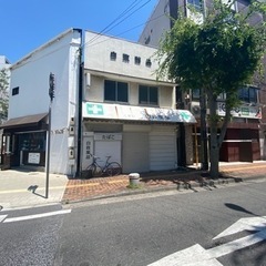岡山県庁通り一階店舗二階住居