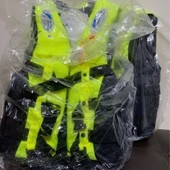 【新品】【1回のみ使用】ライフジャケット6着セットの画像