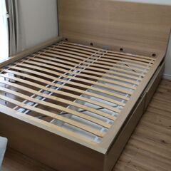 IKEA MALM クイーンサイズ ベットフレーム 