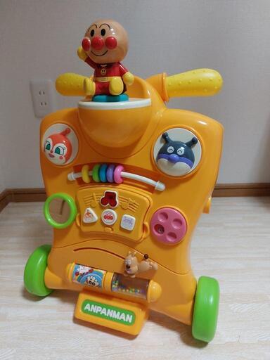 アンパンマン  乗って！押して！へんしんウォーカー