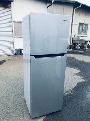 ET1373番⭐️Hisense2ドア冷凍冷蔵庫⭐️