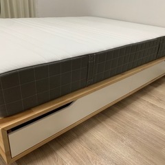 IKEA セミダブルベッド