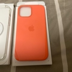iPhone 12 Pro Max 純正シリコンケース　の画像
